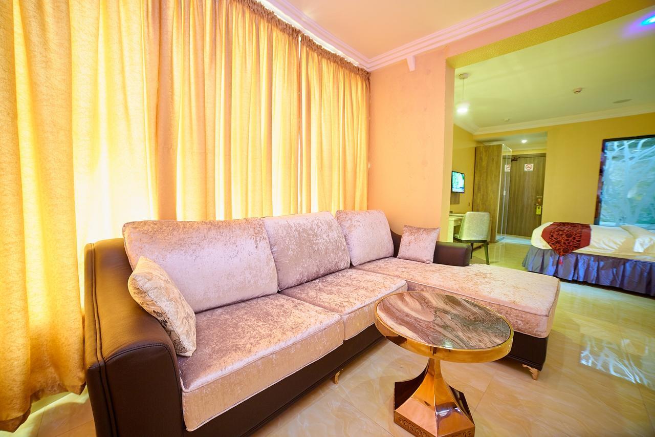 Corinthia Villa Hotel Абуджа Екстер'єр фото